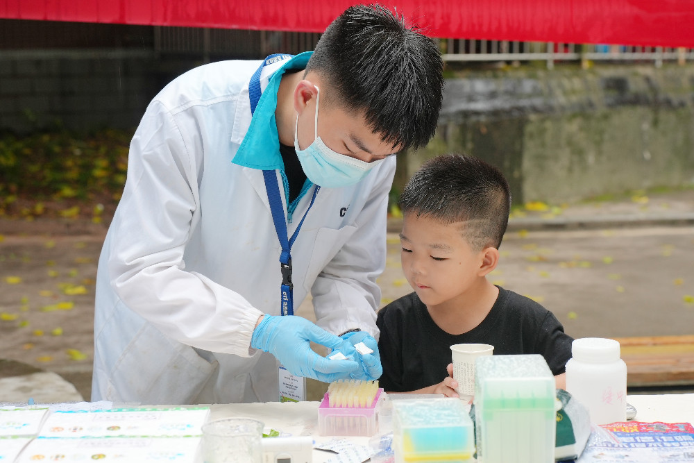 南岸区“老陈话食安”科普栏目走进线下社区提升居民食品安全意识(图5)